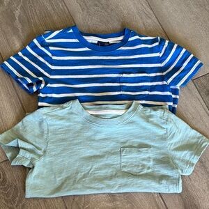 Two BOYS SIZE 5 Janie and Jack Blue Striped and Green Solid Tees